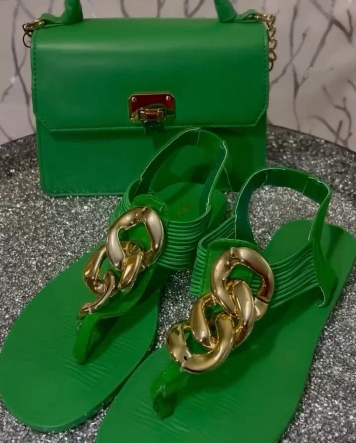Green Chain link
